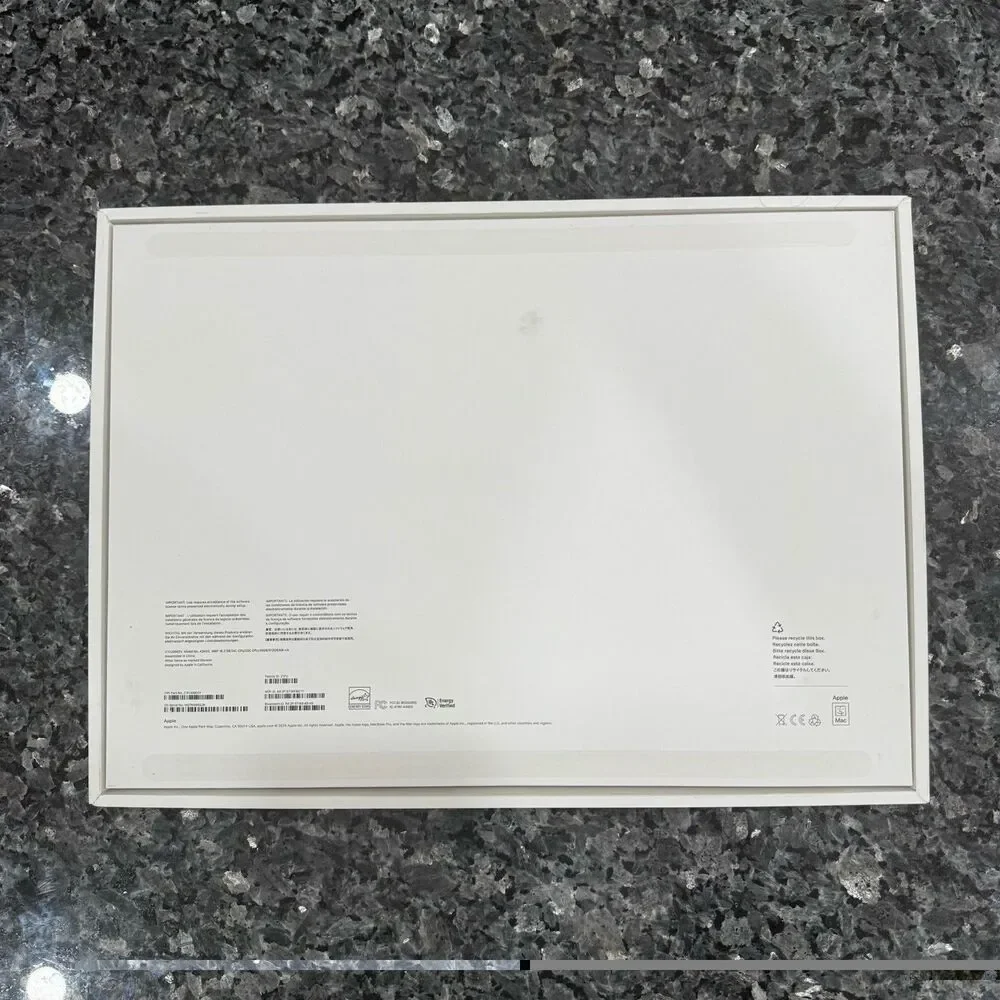 2025 Apple A3186 MacBook Pro 16-inch SPB 1TB M4 MAX CHIP 48GB EMPTY BOX ONLY